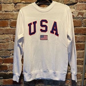 USA Sweatshirt NWT Women’s Small American Flag Patriotic